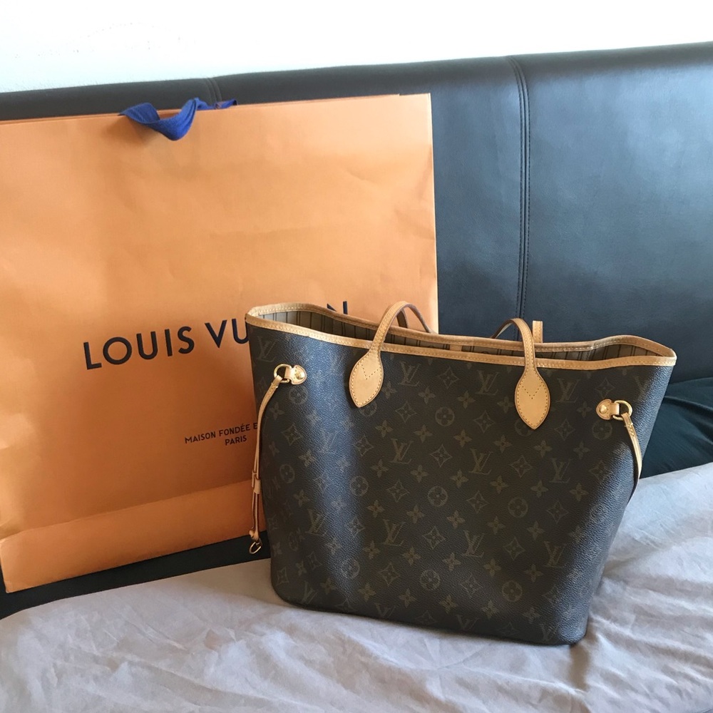 💎Authentic LV Neverfull MM tote bag💎